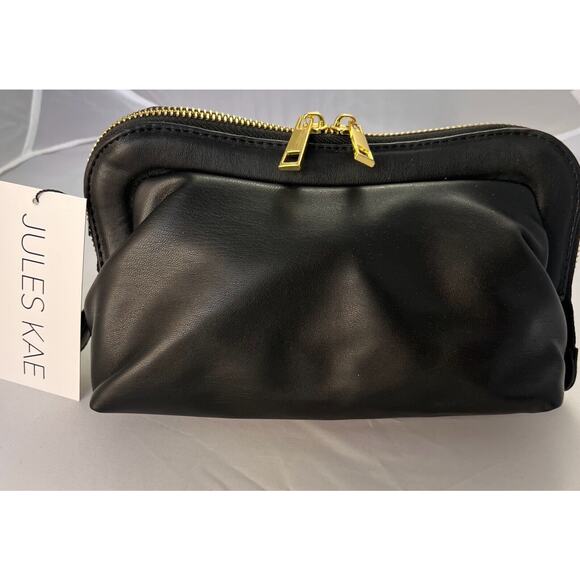 Jules Kae Handbags - NWT JULES KAE Vegan Leather small Crossbody Bag Purse in Black With Dust Bag